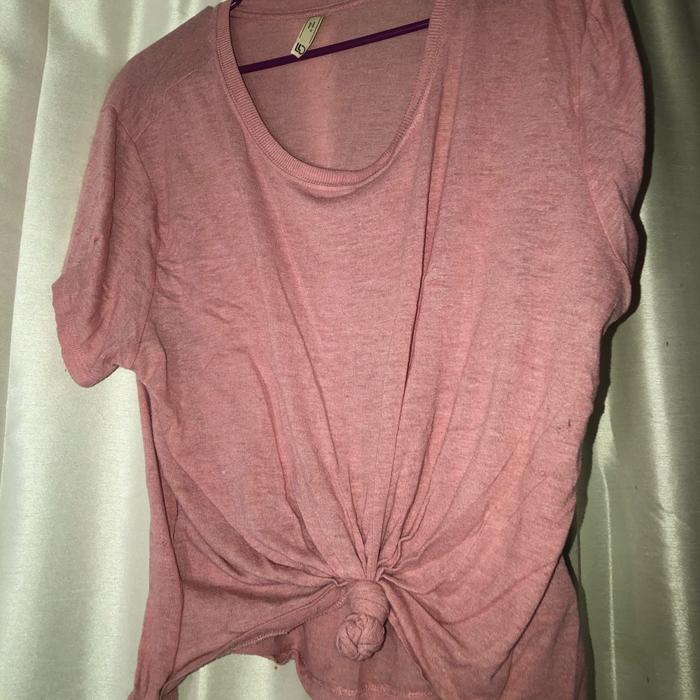 X-large pink t-shirt